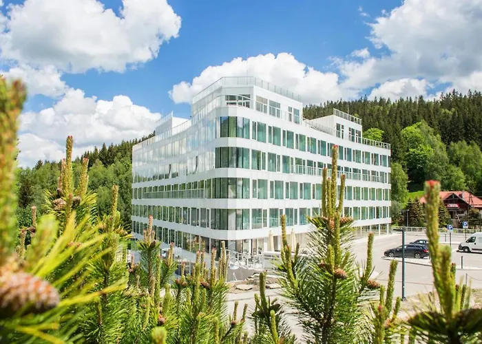 Biala Perla Czarna Gora Sienna (Klodzko)