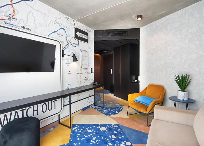 Biala Perla Czarna Gora Apartment Sienna (Klodzko)